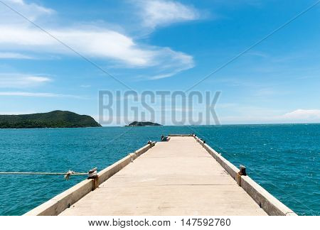 Bridge extending to the sea, Bridge On Beach Extended Into Samaesarn