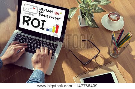 Roi Return On Investment Businessman Work Roi