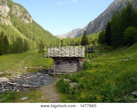 Champoluc bjerge og kabine