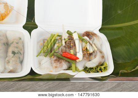 Steamed rice skin dumplings Thai style dessert.