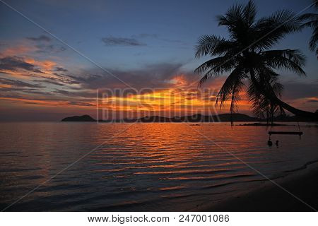 Swing Or Cradle Hang On The Coconut Tree Beautiful Sunset At Koh Mak Beach Trad Thailand