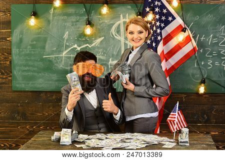 Bearded Man And Woman With Dollar Money Plan Travel. Economy And Finance. Independence Day Of Usa. A