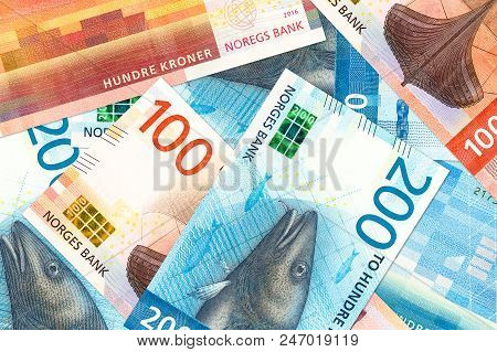 Some New 100 And 200 Norwegian Krone Bank Note Obverse