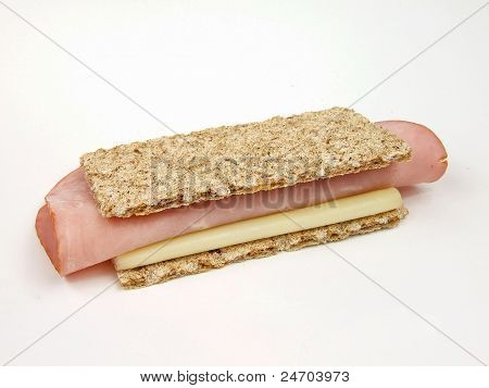 ทำมาจากแป้งข้าวไรย์ Crispbread