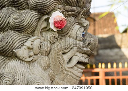 Bali Sculpture As A Guard In Front Of Temple