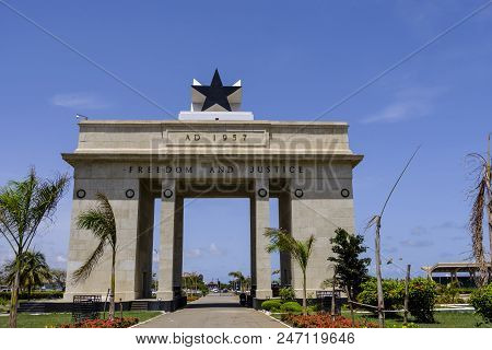 Accra,ghana - April 11 2018: Beautiful Arch Of Black Star Gate Monument, Part Of Independence Square