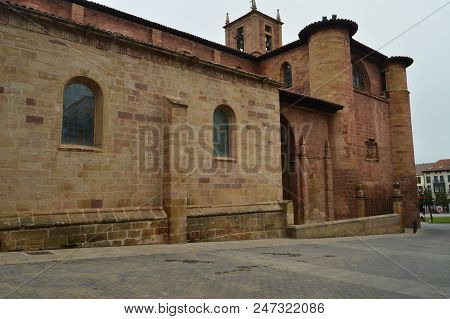 Beautiful Church Of The Cross In The Plaza De Navarra De Najera. Architecture, Travel, History. Dece