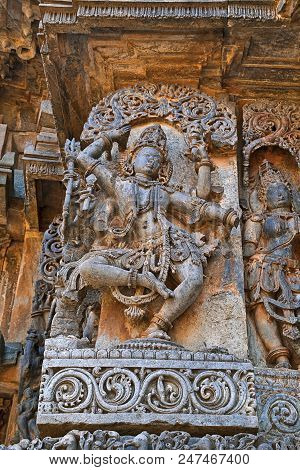 Sculpture Of Dancing Shiva, West Side Walls, Hoysaleshwara Temple, Halebidu, Karnataka, India. View 