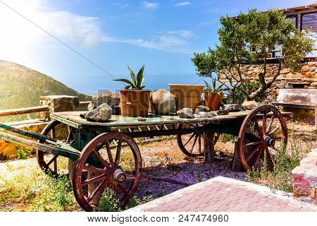 Old Fashioned Cart Used For Decoration Purpose
