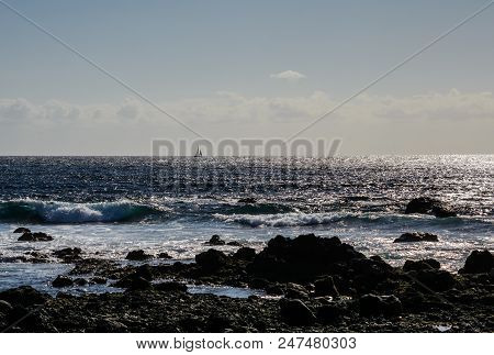 Beautiful Little Waves To Beat About The Reefs