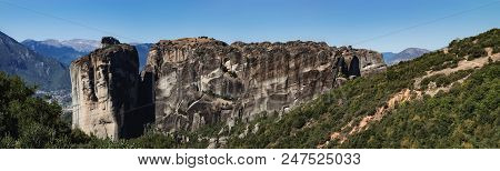 The Meteora Is A Rock Formation In Central Greece, In The Western Region Of Thessaly, Where The Popu