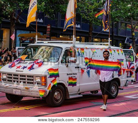 Gay Pride Parade In San Francisco - Corporate Benfield Works Marches
