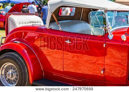 Shallow Depth Of Field Closeup Of The Convertible Top And Rumble Seat Details On A Classic 1932 Ford