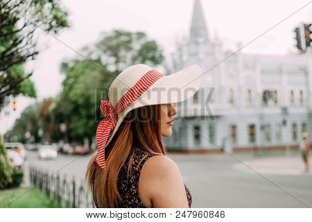 Lady In A Hat Pink Bow Street
