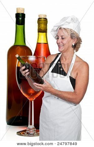Frau mit Wein
