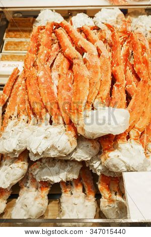 Frozen King Crab Legs Selling In Kurumon Market , Osaka , Japan