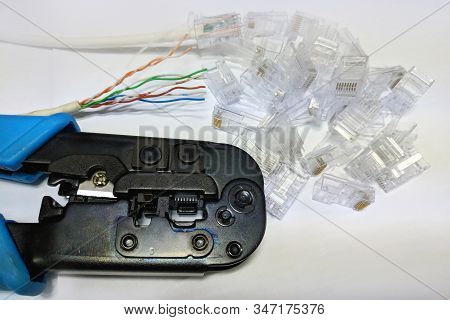 Crimper, Connectors ,rj45 And Ethernet Cable For Build And Repair Lan Cable