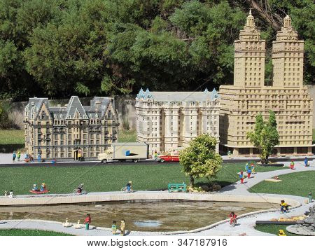 Winter Haven, Fl - Nov 26: Miniland Usa - New York At Legoland Theme Park In Winter Haven, Florida, 