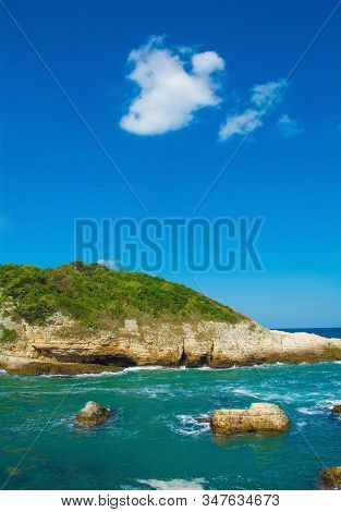 The Black Sea Coast At Kilimli Bay, Near Agva, Sile, In North West Turkey