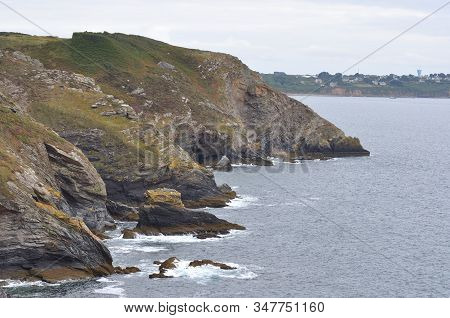 Discovery Of The Coasts Of Brittany, Talbert Furrow