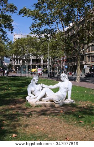 Barcelona, Spain - September 11, 2009: Park In Eixample District Of Barcelona, Spain. Barcelona Is T