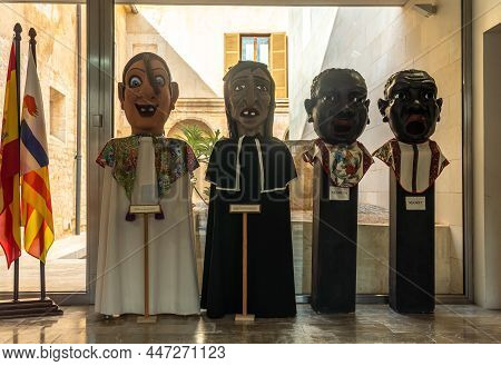 Llucmajor, Spain; January 21 2022: Sculpture Of Big-headed Giants, Typical Of The Popular Festivitie