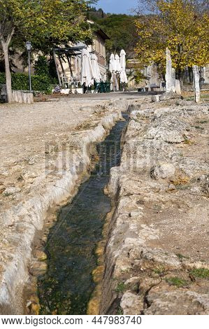 Ancient Hot Thermal Springs And Pool In Nature Park Dei Mulini, Bagno Vignoni, Tuscany, Italy