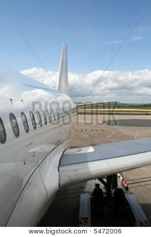 飛行機は空港での駐車