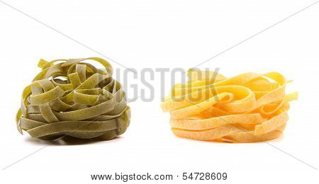 Tagliatelle paglia e fieno tipycal italian pasta