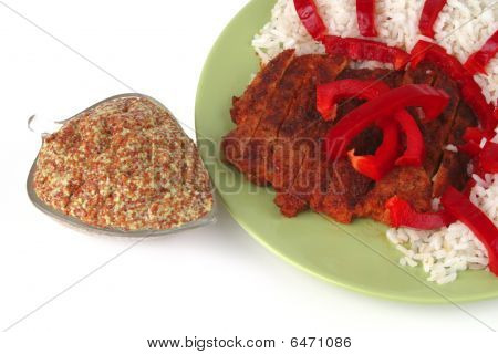Carne assada com arroz e mostarda