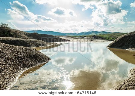 Small rain water reservoir