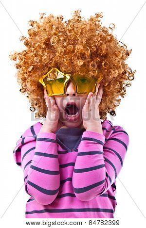 Musical kid with rock image sing with wig and star shaped glasses