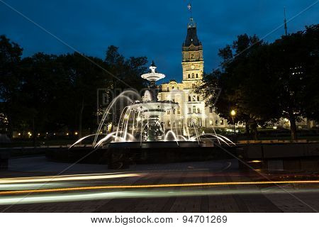 Quebec building named Fontaine de Tourny