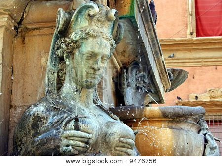 Famosa fuente en Bolonia, Italia