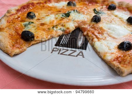 Pizza Wheat Whole With Olives And Basil