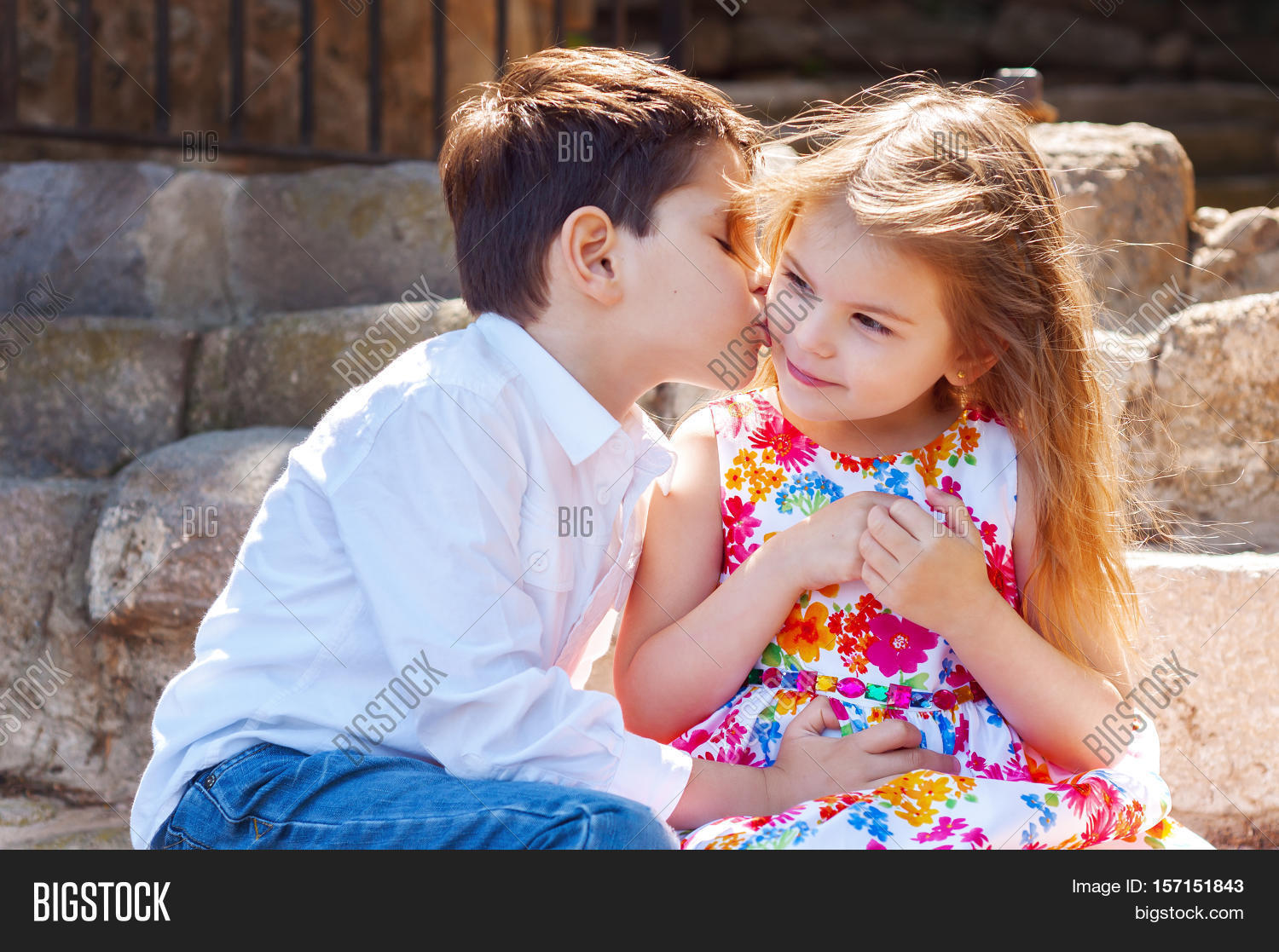 гигиена девочек. косметология для подростков. подросток недовольный своей внешностью. как подростки ухаживают за девочками. как подростки ухаживают за девочками.