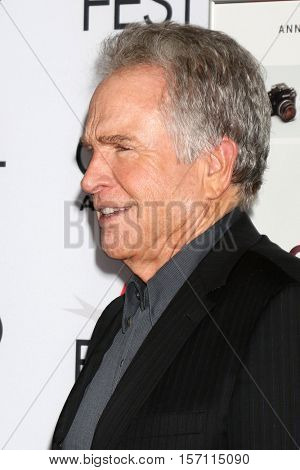 LOS ANGELES - NOV 16:  Warren Beatty at the A Tribute To Annette Bening And Gala Screening of 