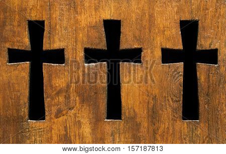 Cross shapes black holes in a wooden planck