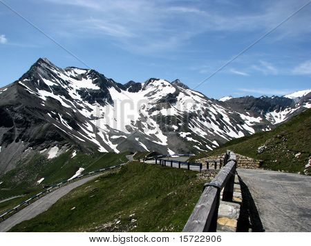 Grossglockner v Alpách