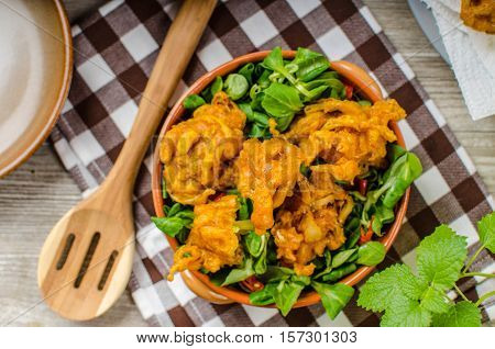 Crispy Onion Bhajis