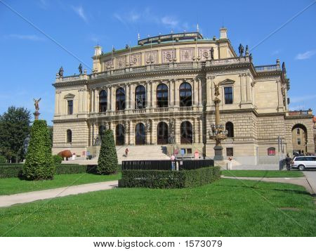 Rudolfinum, konserthuset. Prag.