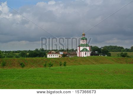Church of the Entry into Jerusalem (1707) - the church in the center of Suzdal, situated between the shopping streets and fortifications of the Kremlin. Gold ring of Russia. Orthodox architecture