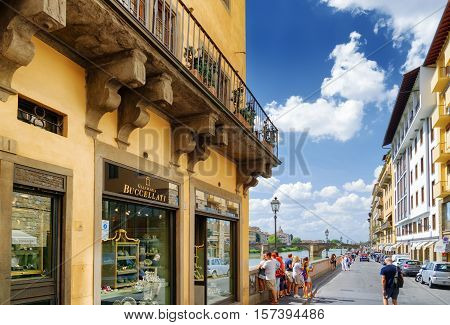 View Of The Lungarno Degli Archibusieri In Florence, Italy