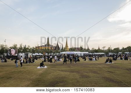 BANGKOK THAILAND - OCT 28 : A crowd of mourners at Sanam Luang while the body of Thailand Bhumibol Adulyadej keep in Grand Palace on october 28 2016