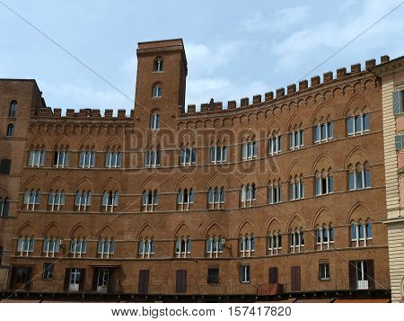 Siena - Piazza del Campo and Palazzo Sansedoni