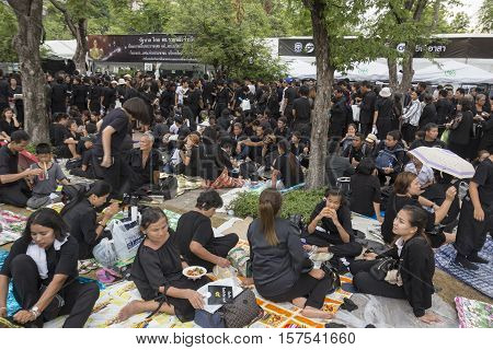 BANGKOK THAILAND - OCT 29 : The massive group of mourners in sanam luang while the funeral of king Bhumibol Adulyadej in Grand Palace on october 29 2016