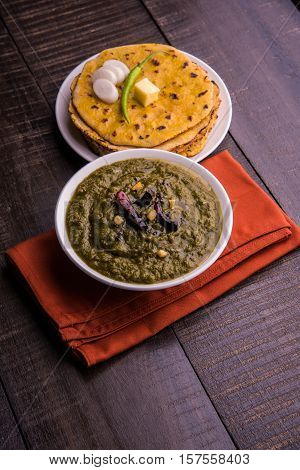 makki di roti and sarson ka saag, famous north indian food