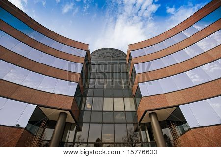 Ingresso edificio uffici