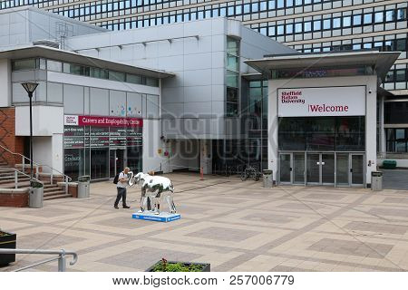 Sheffield, Uk - July 10, 2016: People Visit Sheffield Hallam University In The Uk. The Public Univer