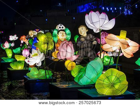 Seoul - May 11 : Colorful Lantern Decoration At Cheonggyecheon Stream During The Lotus Lantern Festi
